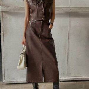 Conjunto Jaqueta e Saia